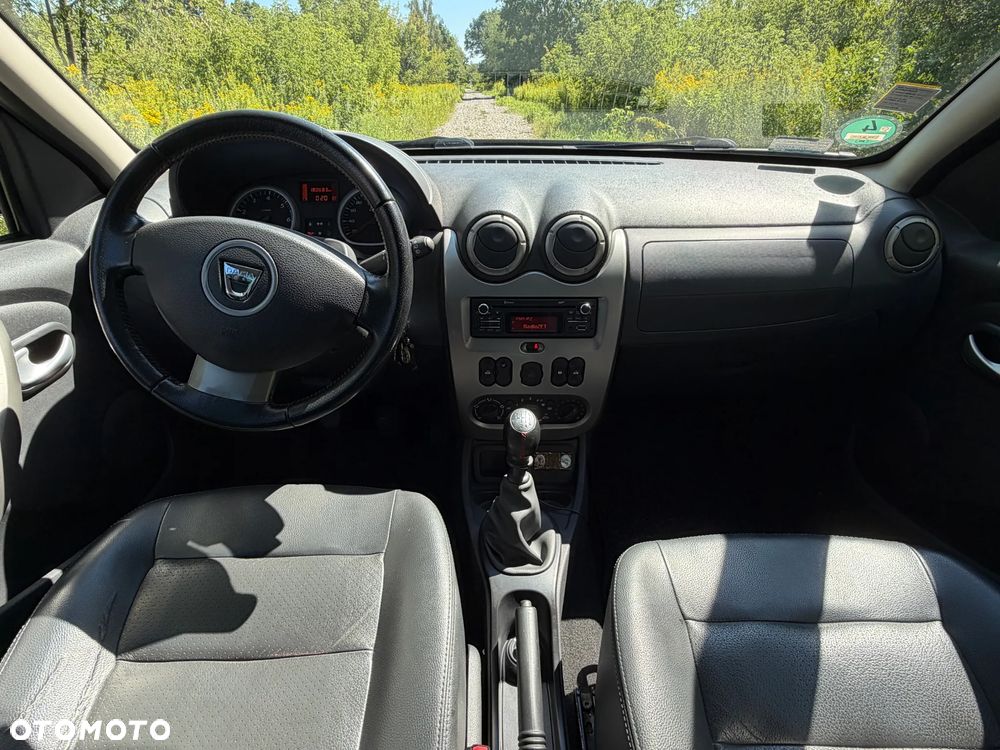 Dacia Duster 1.5 dCi Laureate - 12