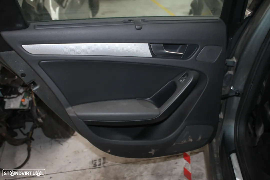 AUDI A4 ALLROAD - 9