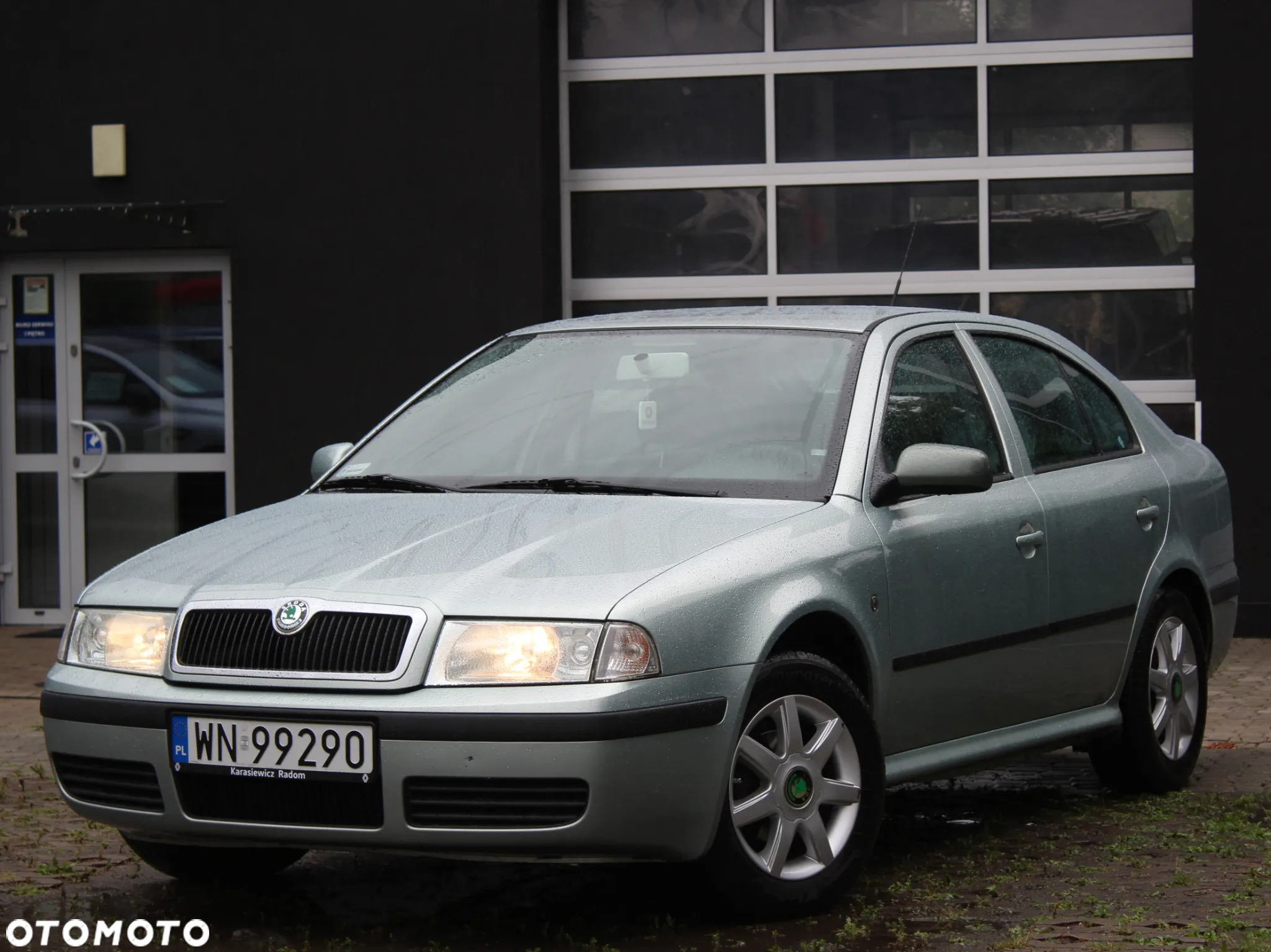 Skoda Octavia 1.6 Tour - 2