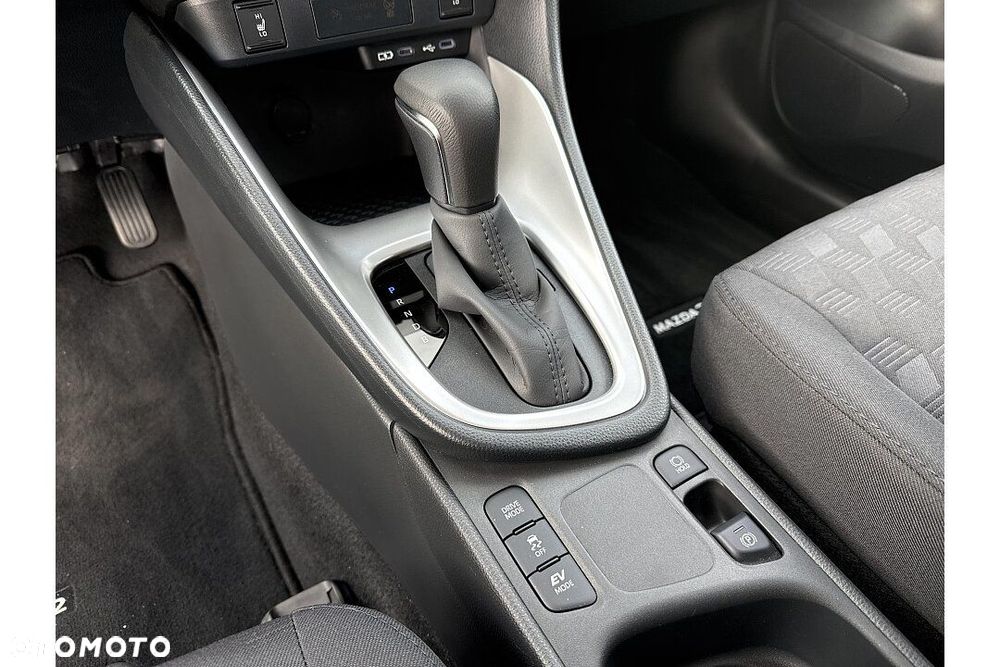 Mazda 2 - 10