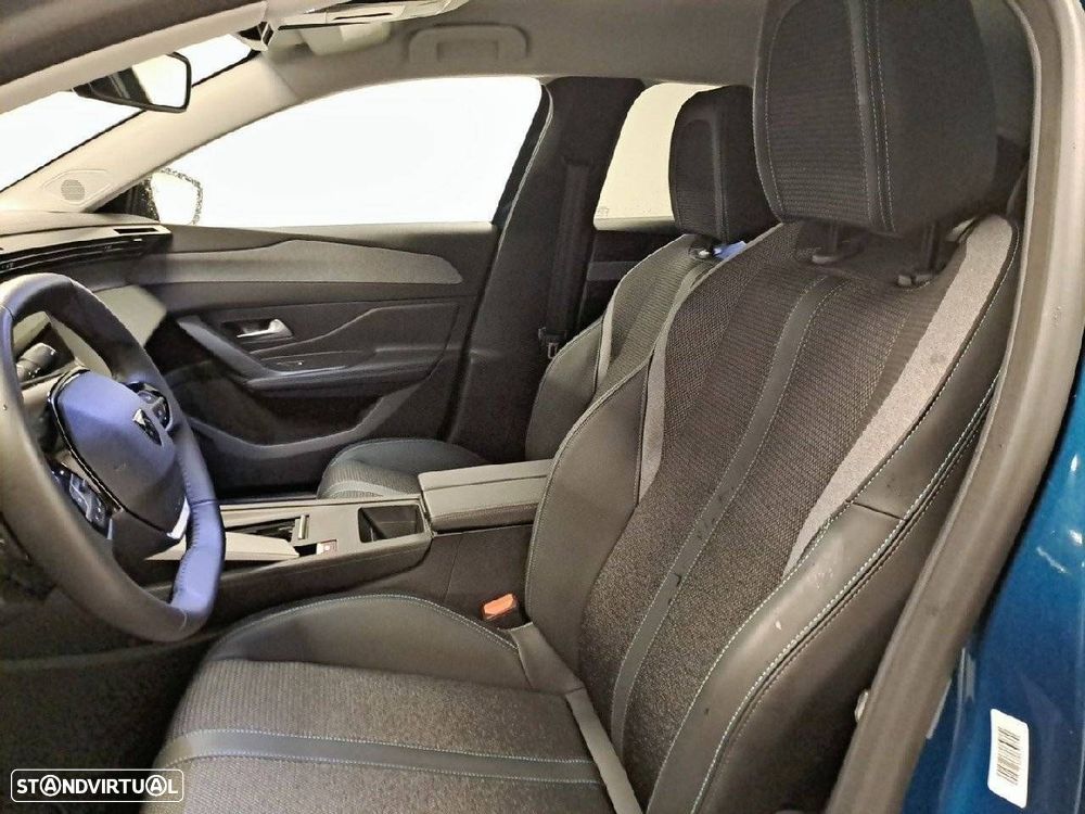 Peugeot 408 1.2 Hybrid Allure e-DCS6 - 8