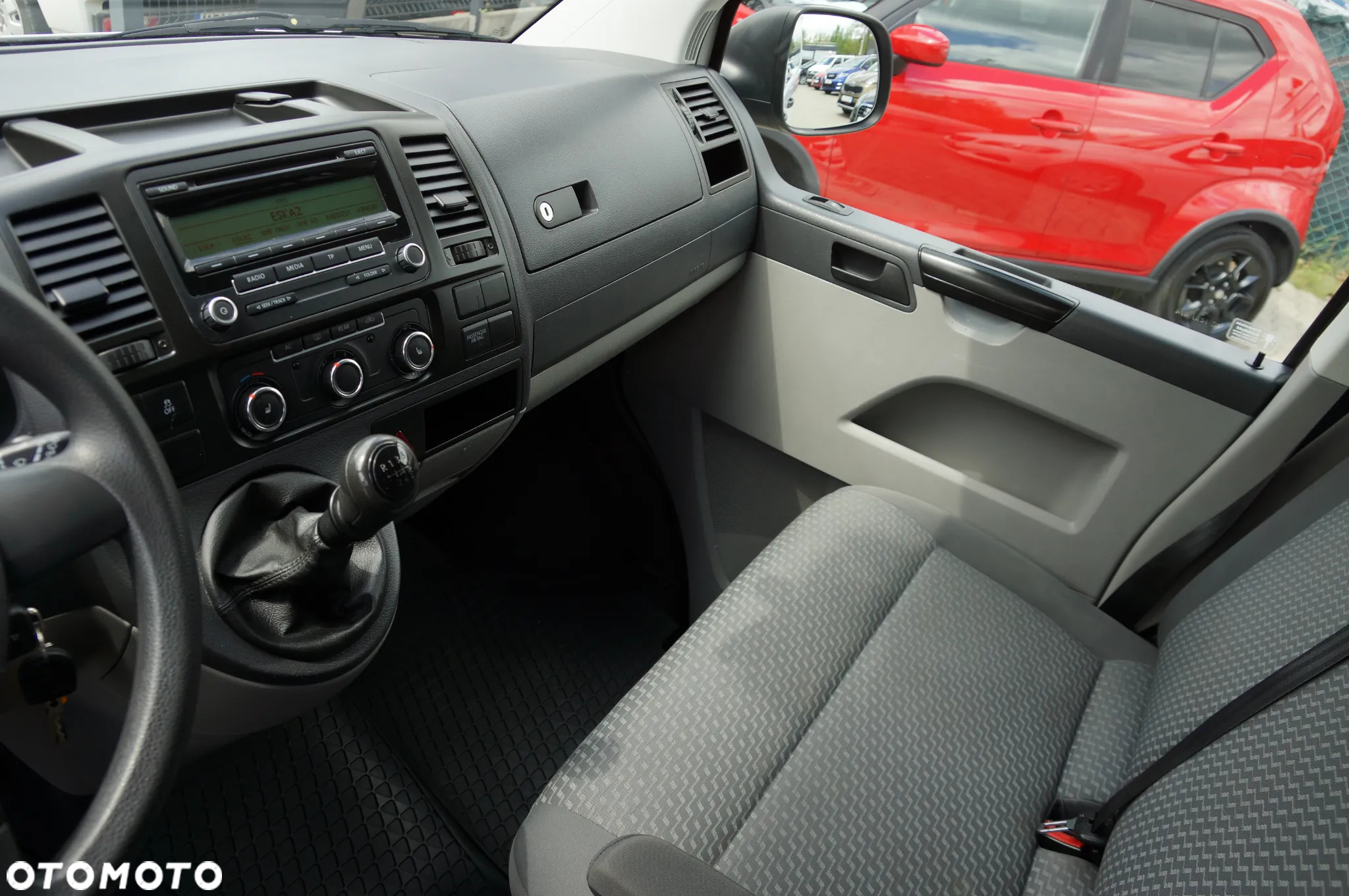 Volkswagen Caravelle TDI L2 Comfortline - 16
