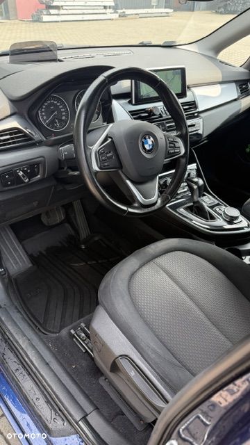 BMW Seria 2 218d Sport Line - 7