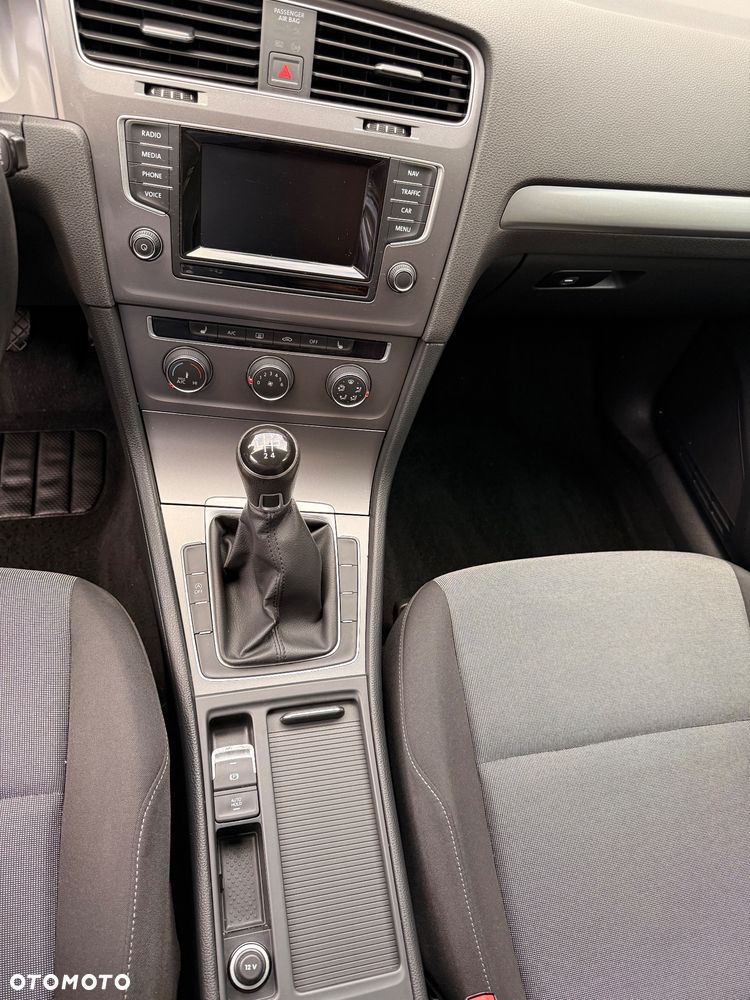 Volkswagen Golf 1.6 TDI BlueMotion Technology Trendline - 10