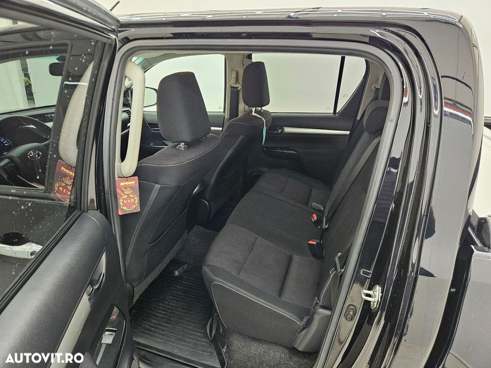 Toyota Hilux - 7