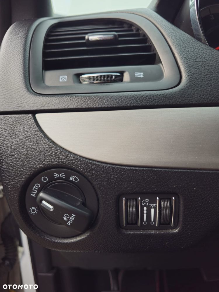 Dodge Grand Caravan 3.6 R/T - 22