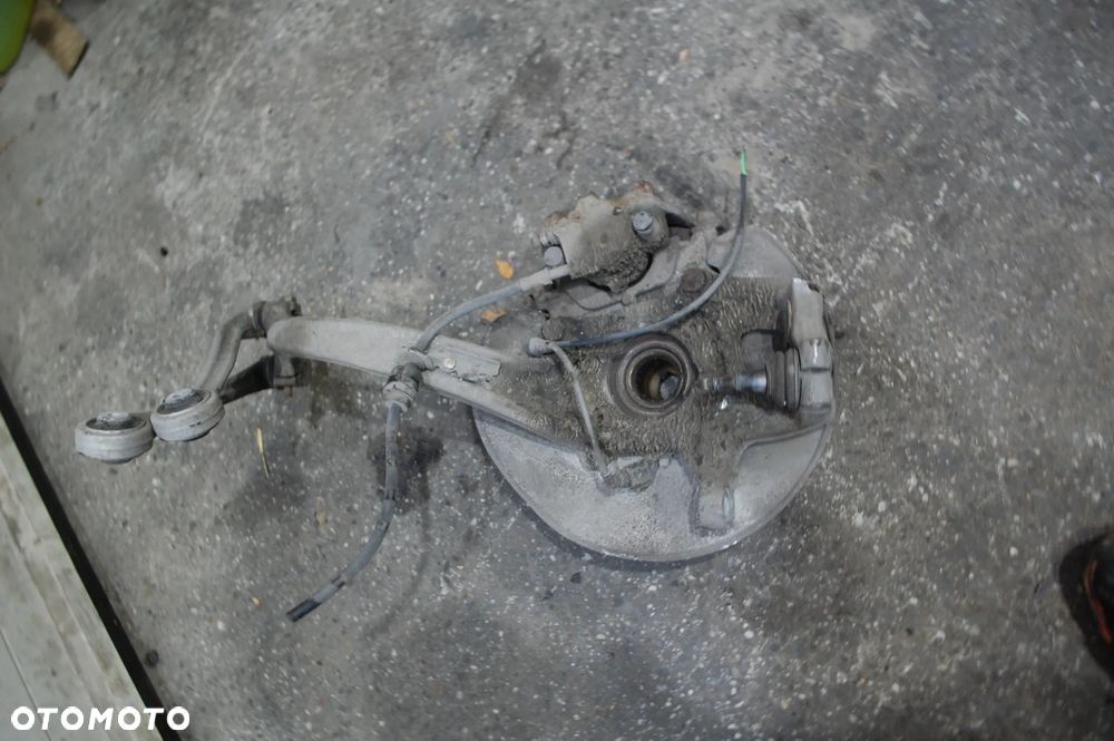 ZWROTNICA PRAWY PRZÓD PRZEDNIA AUDI A4 B8 1.8 TFSI 310MM - 1