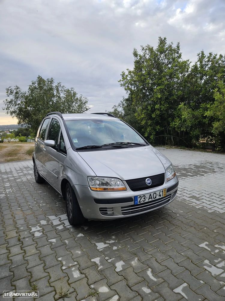 Fiat Idea 1.2 16V Active - 1