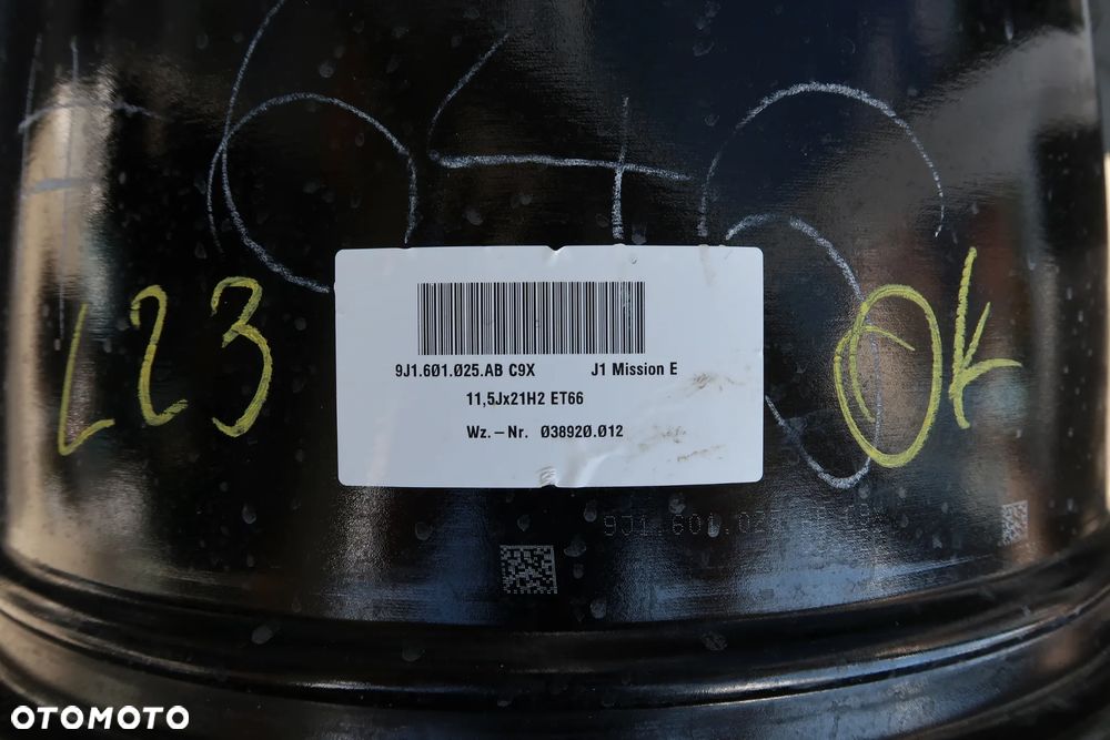 L23 Felga Porsche Taycan 9J1601025AB 11,5x21et66 - 5