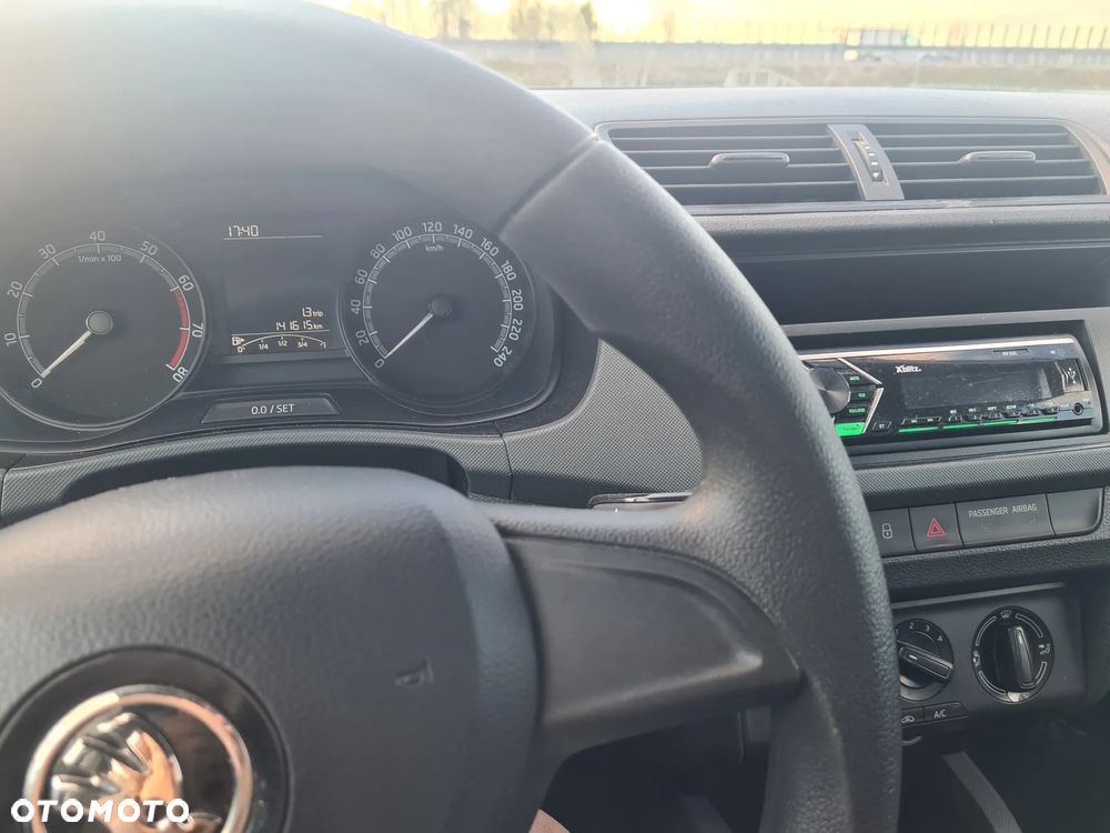 Skoda Fabia - 15