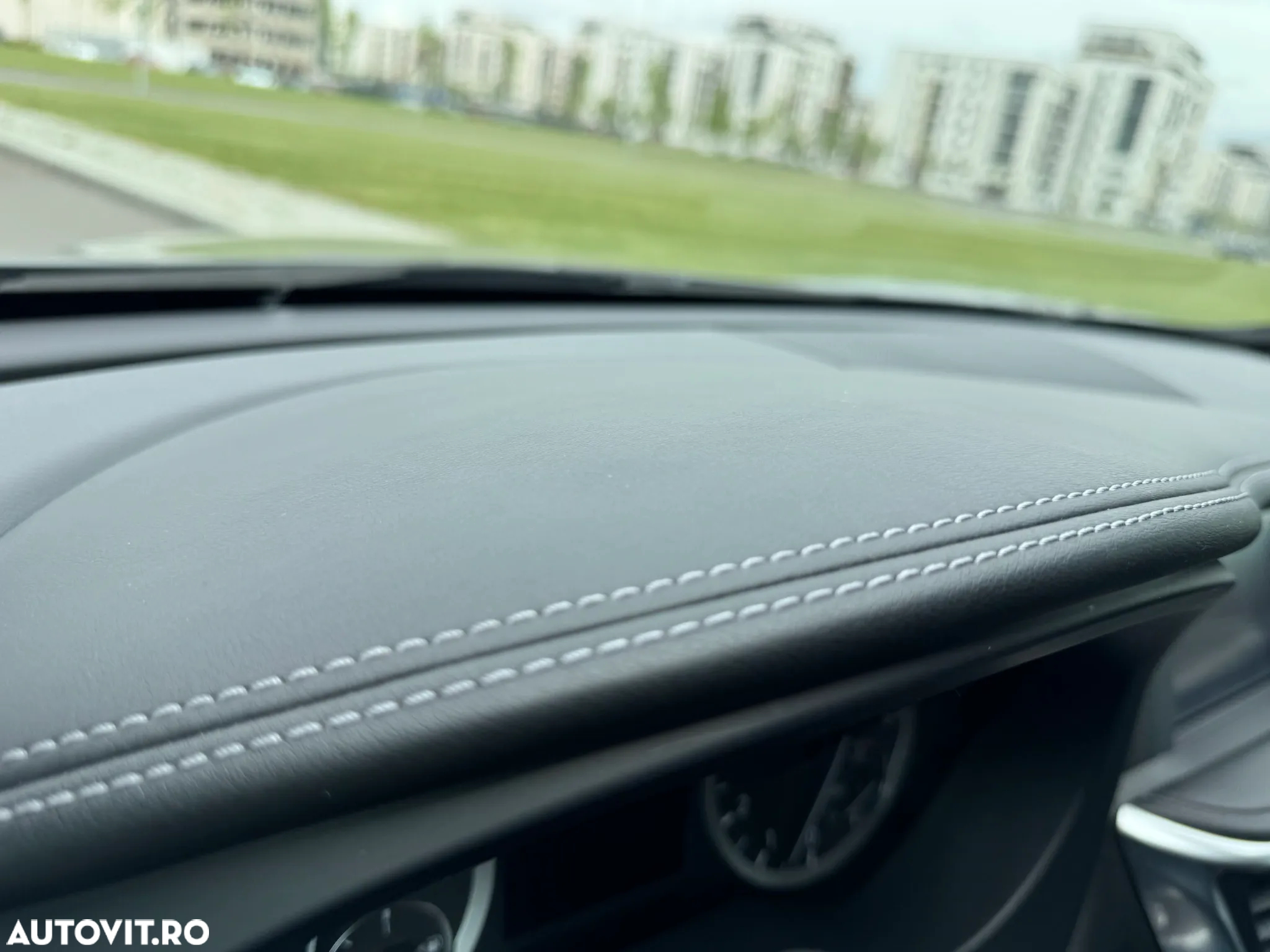 Infiniti Q30 1.6t DCT Business - 13