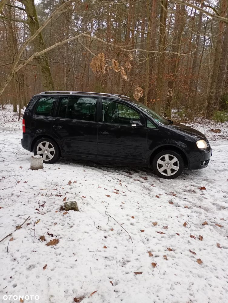 Volkswagen Touran 2.0 TDI Trendline - 5