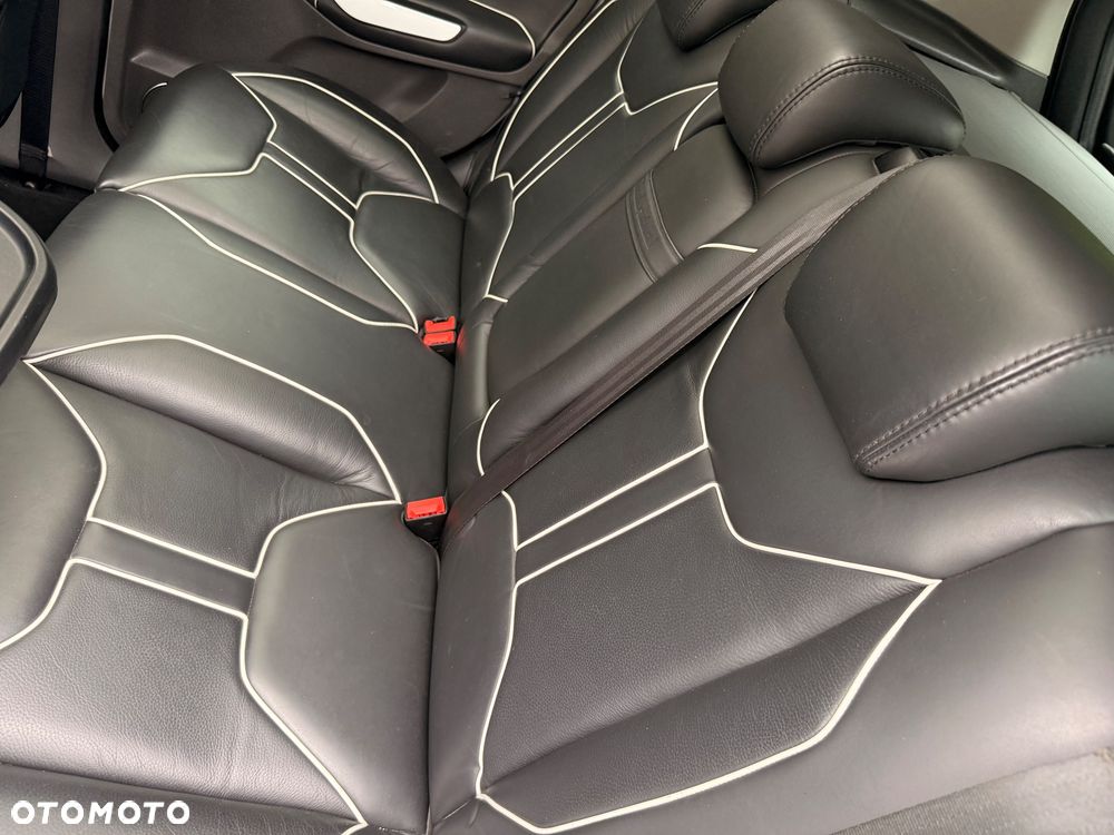 Ford Kuga 2.0 TDCi Titanium - 15