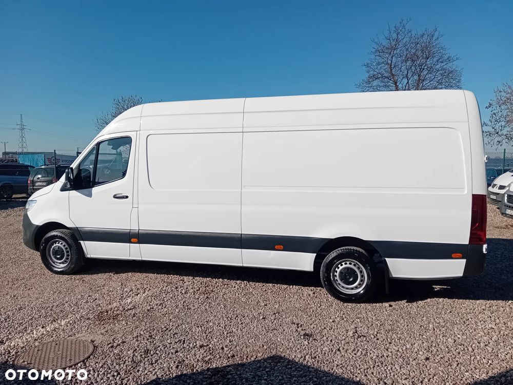 Mercedes-Benz Sprinter - 8