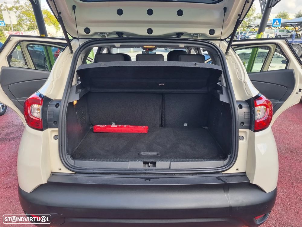 Renault Captur 1.2 TCe Exclusive EDC - 15