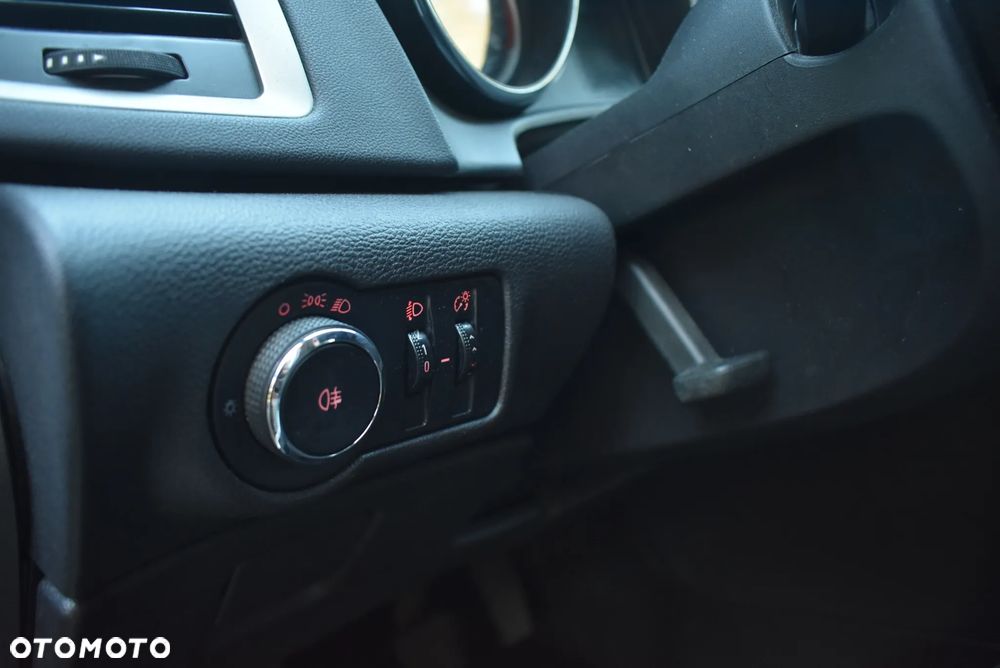 Opel Astra - 13