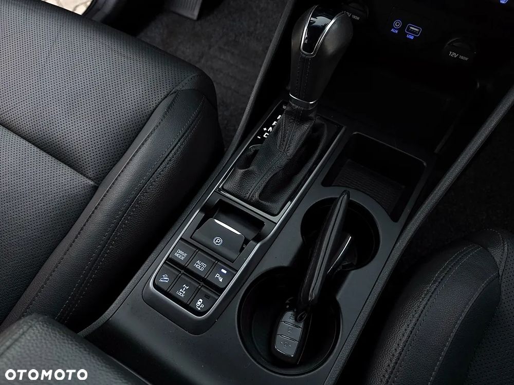 Hyundai Tucson 2.0 CRDI Premium 4WD - 29