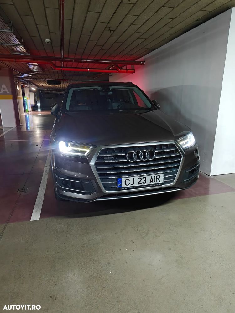 Audi Q7 - 6