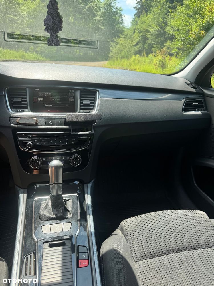 Peugeot 508 BlueHDi 120 EAT6 Stop&Start Allure - 22