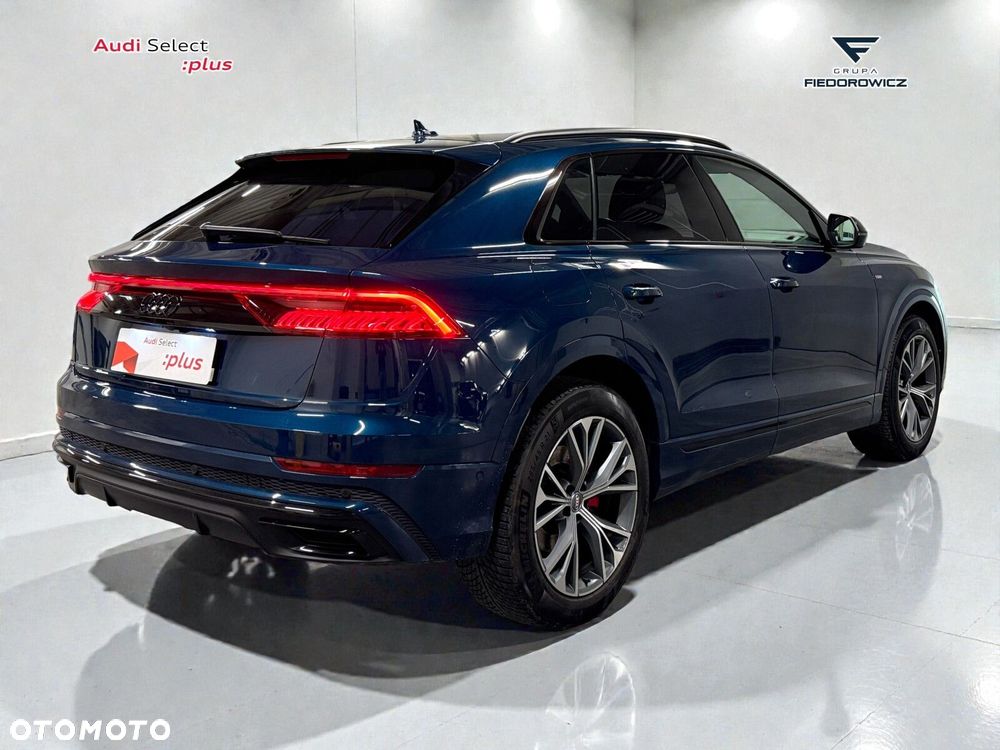 Audi Q8 - 10