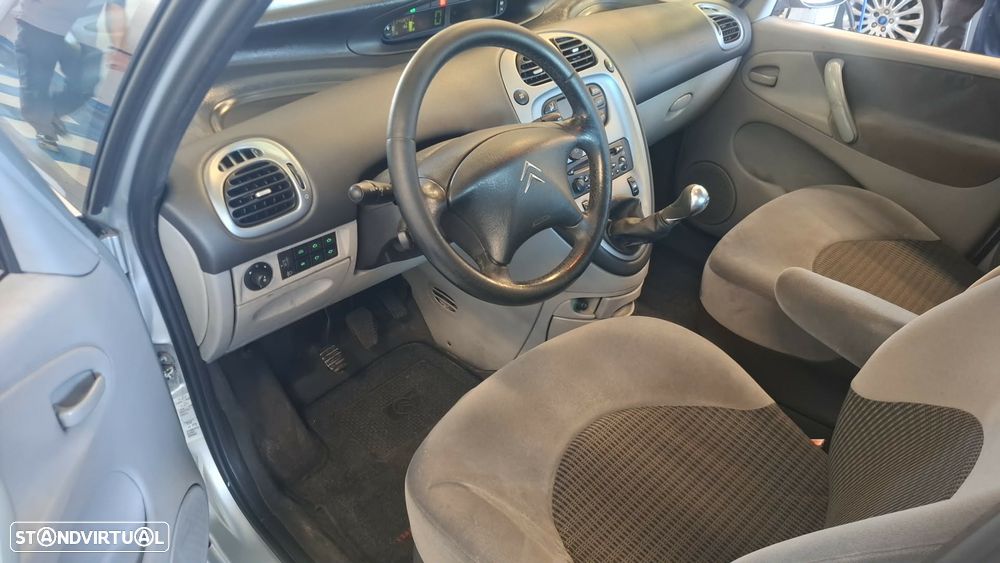Citroën Xsara Picasso 1.6 HDi Exclusi. - 11