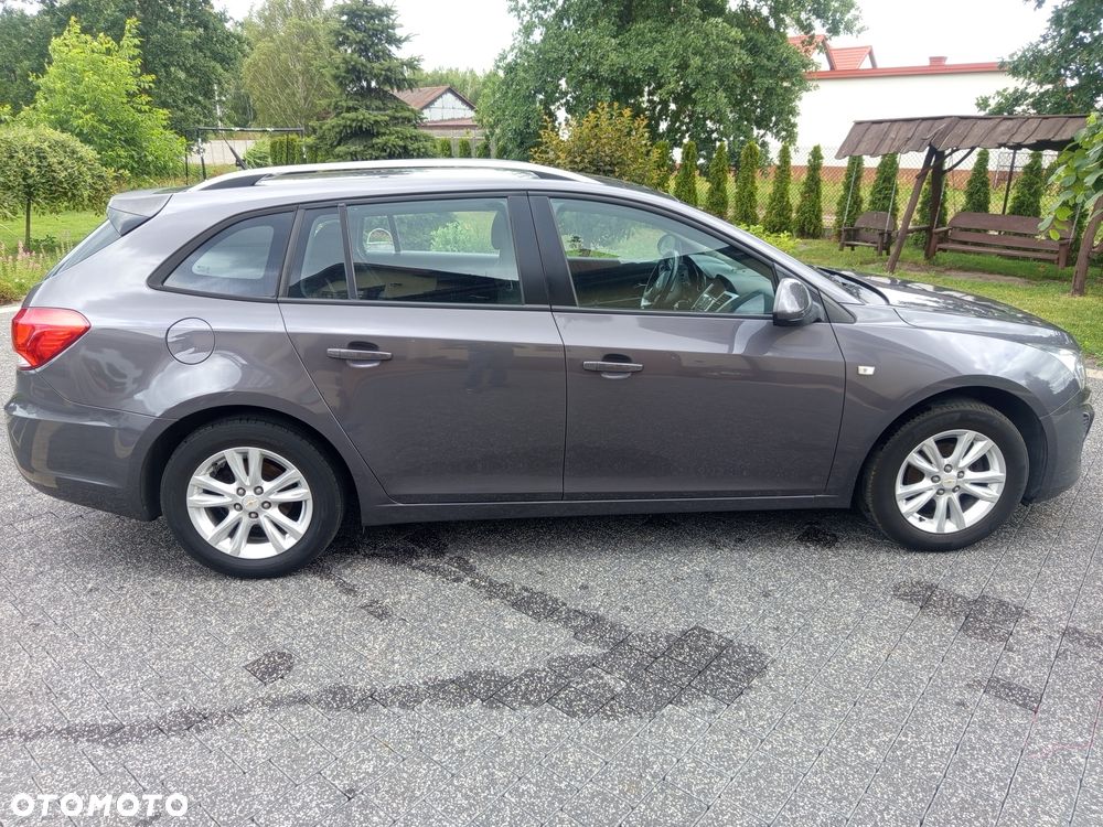 Chevrolet Cruze - 5