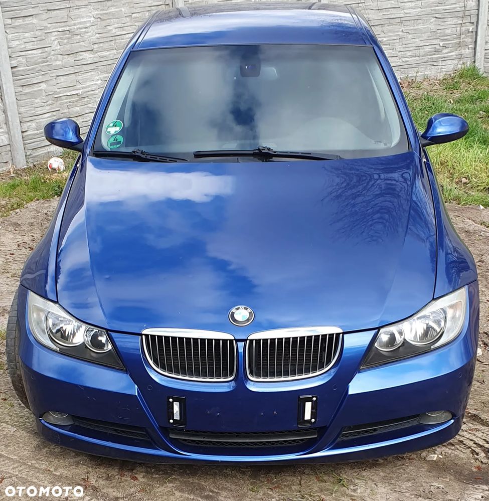 BMW Seria 3 325i Edition Sport - 10