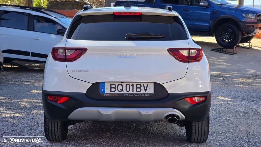 Kia Stonic 1.2 MPi Dynamic - 12