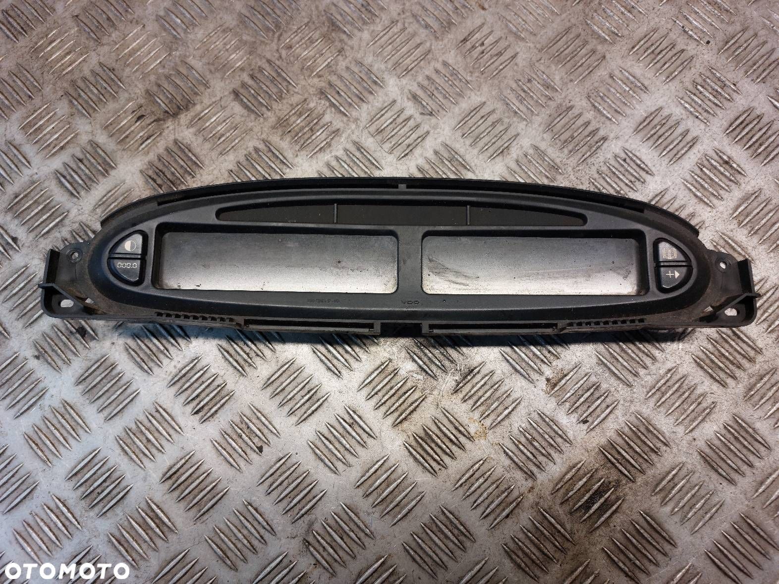 ZEGAREK WYŚWIETLACZ CITROEN XSARA PICASSO I FL - 1