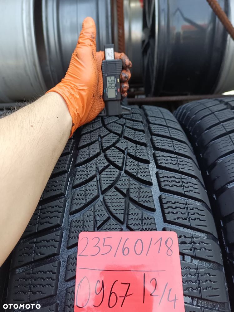 235 60 18 Goodyear Ultra Grip Performance+ 103T SEAL - 4