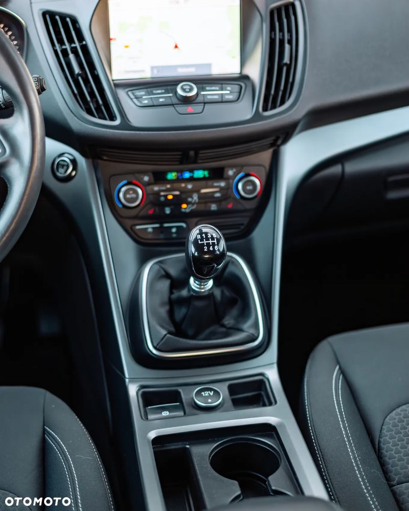 Ford Kuga 1.5 EcoBoost FWD Titanium ASS - 19