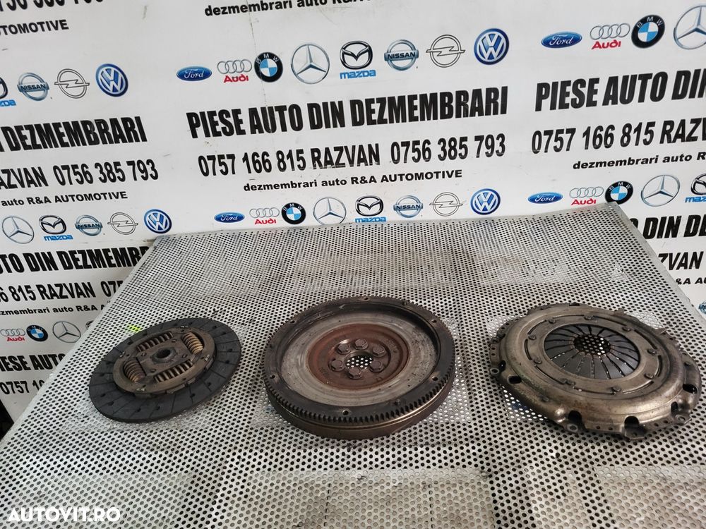 Kit Ambreiaj Volanta Masa Dubla Valeo Vw Seat Skoda 1.9 Tdi BKC BLS BXE Passat An 2004-2005-2006-2007-2008-2009 - 2
