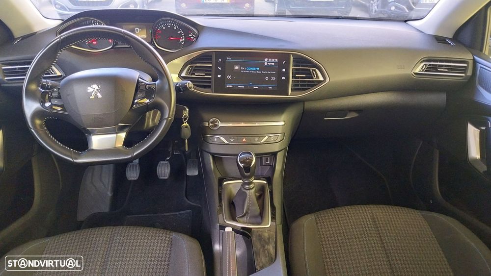 Peugeot 308 1.2 PureTech Style - 16