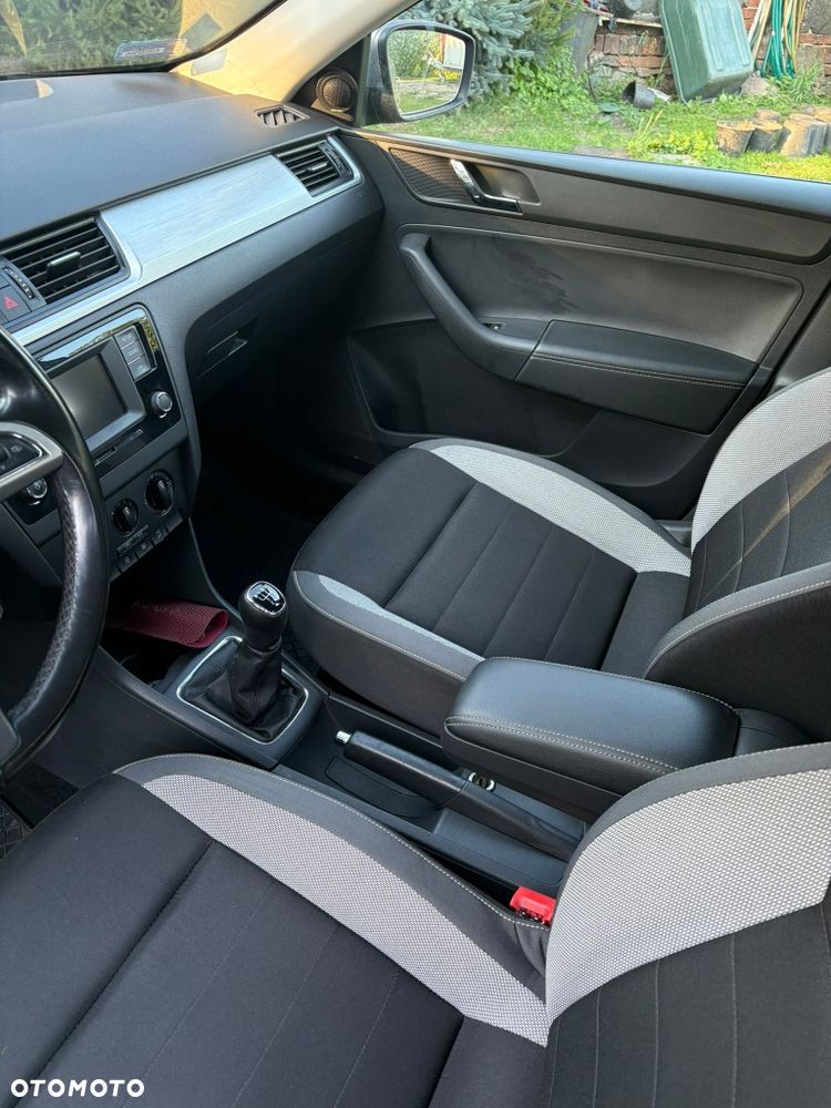 Skoda RAPID - 3