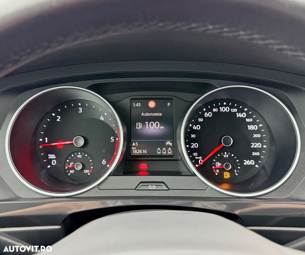Volkswagen Tiguan ver-2-0-tdi-dsg-elegance - 24