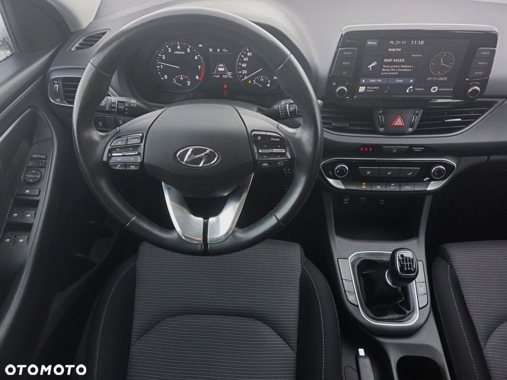 Hyundai i30 1.5 T-GDI 48V Smart - 10