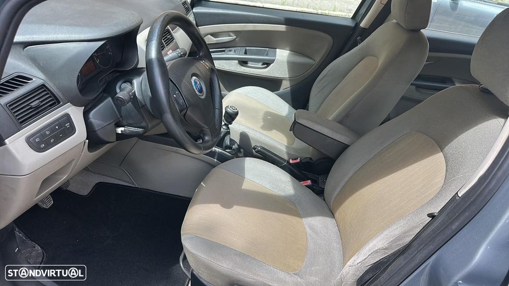 Fiat Grande Punto 1.3 M-Jet Emotion - 10