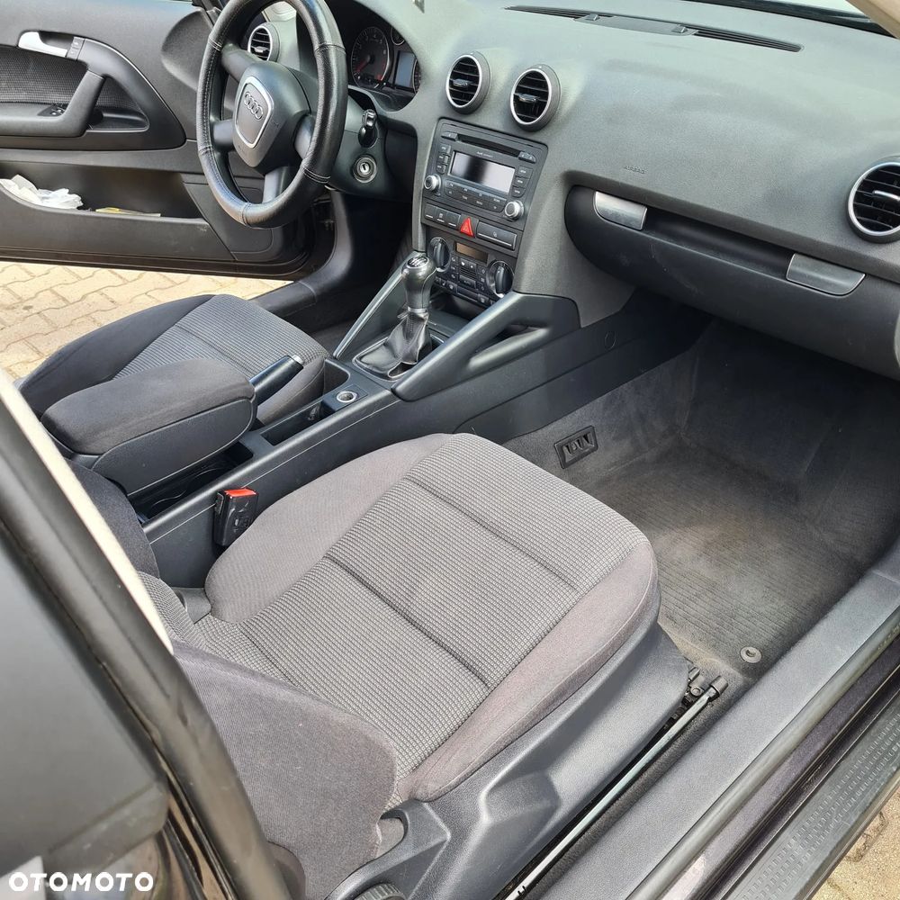 Audi A3 - 8