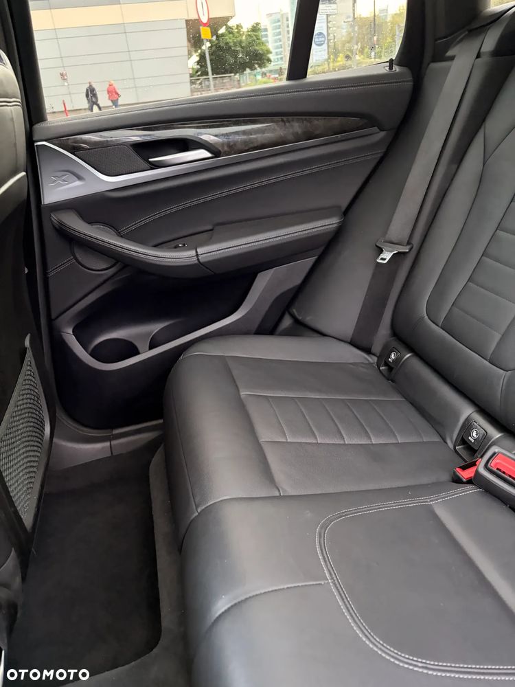 BMW X3 xDrive30i Luxury Line - 21