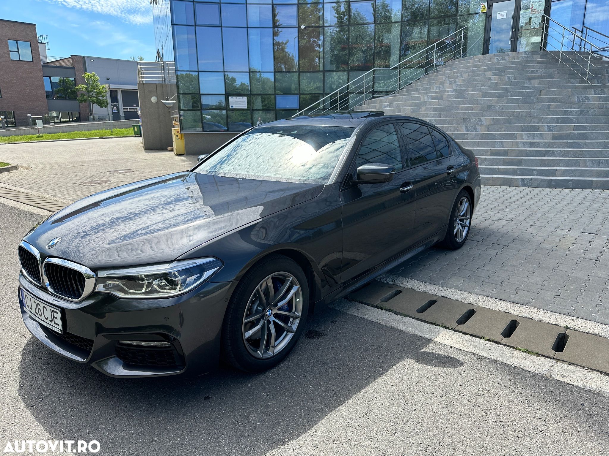 BMW Seria 5 525d Aut. - 1