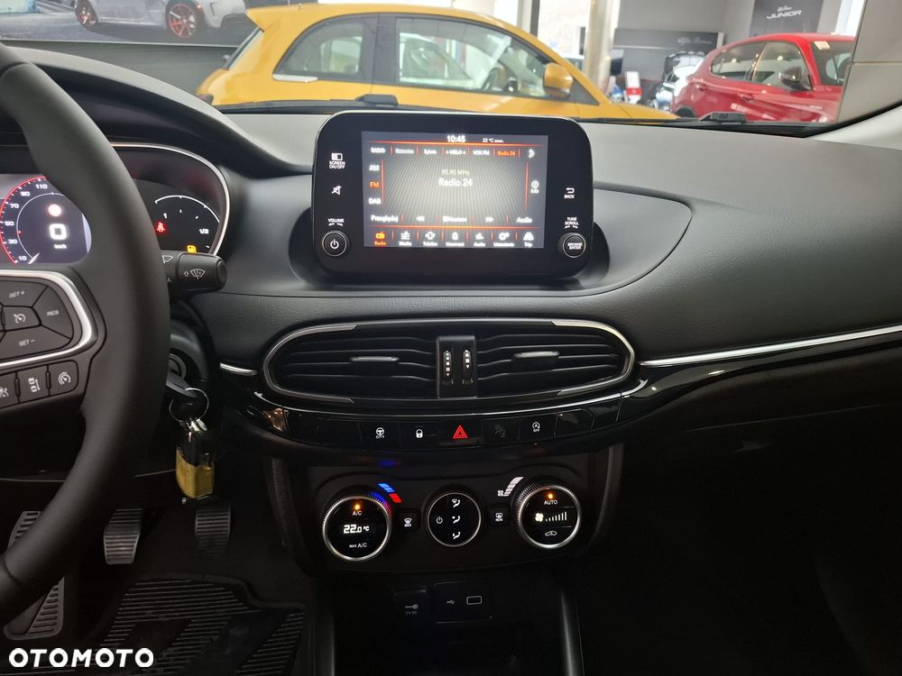 Fiat Tipo 1.0 T3 - 8