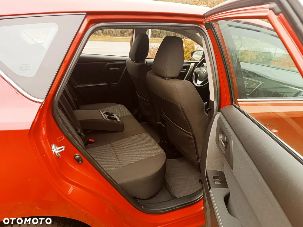 Toyota Auris - 20