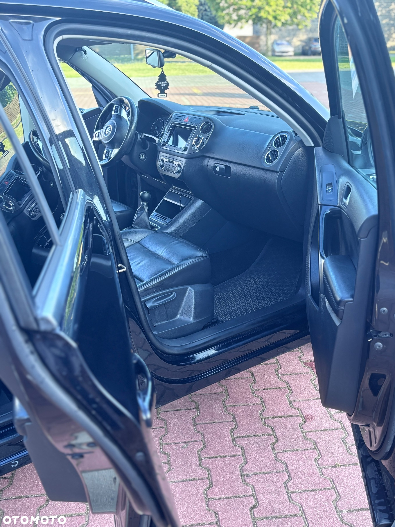 Volkswagen Tiguan 2.0 TDI BlueMot Sport&Style - 16