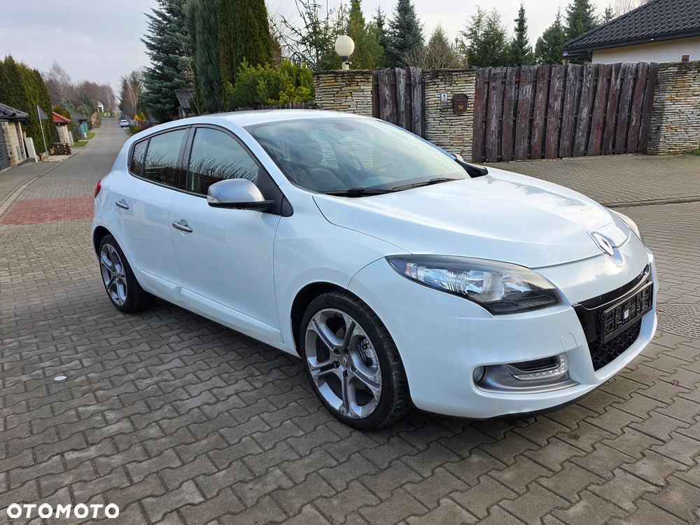 Renault Megane TCe 180 GT - 11