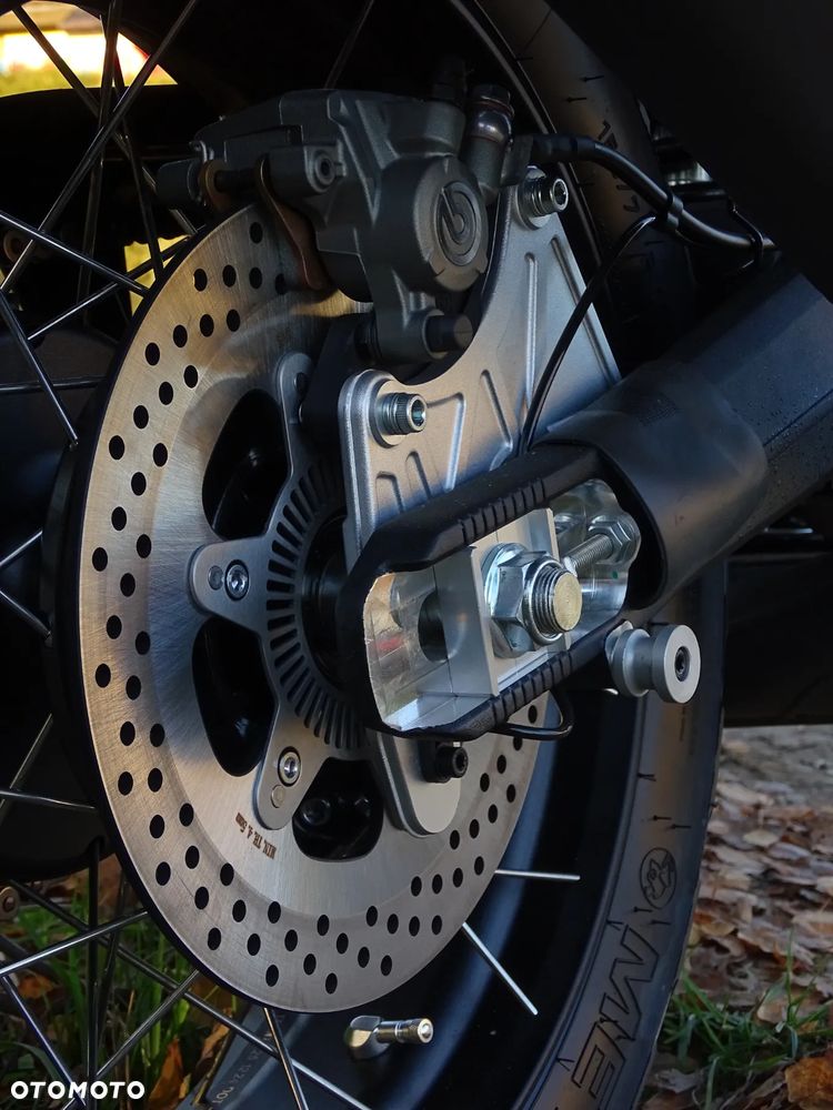 QJMOTOR SVT 650X - 23