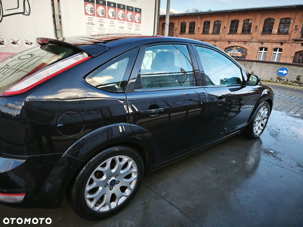 Ford Focus 1.6 Ti-VCT Trend - 2