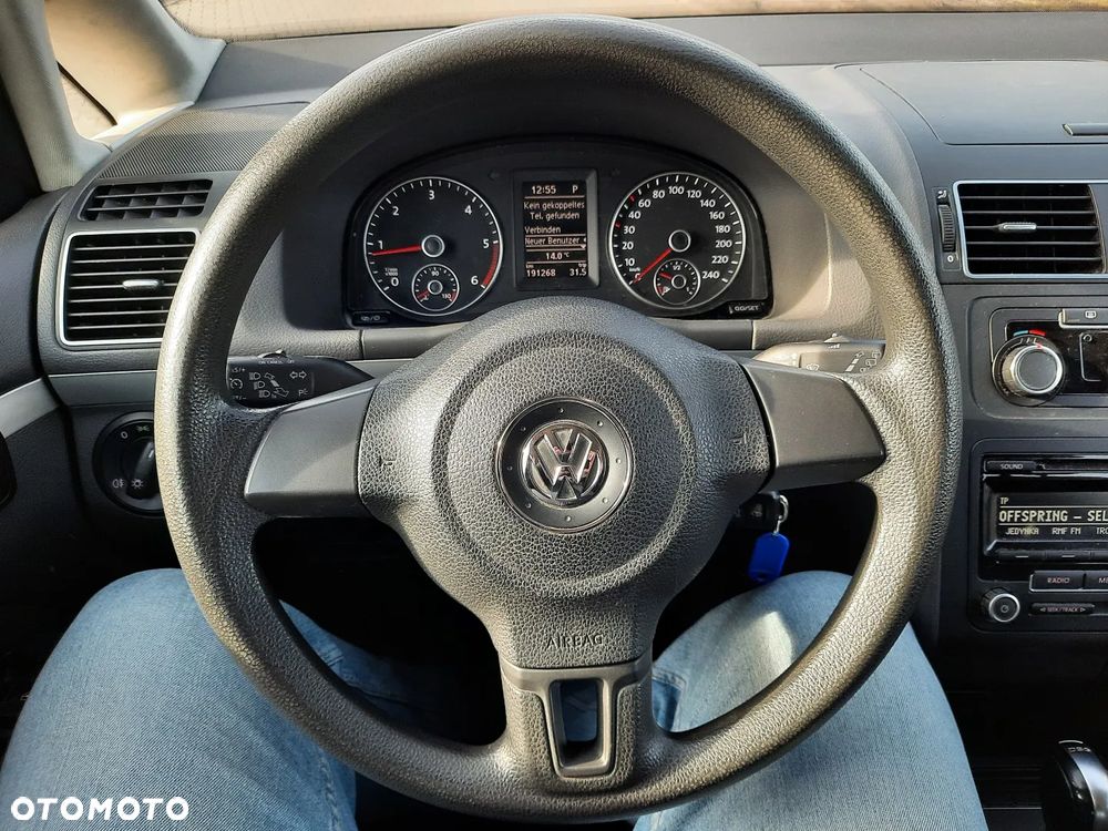 Volkswagen Touran 1.6 TDI DPF BlueMotion Technology DSG Trendline - 25