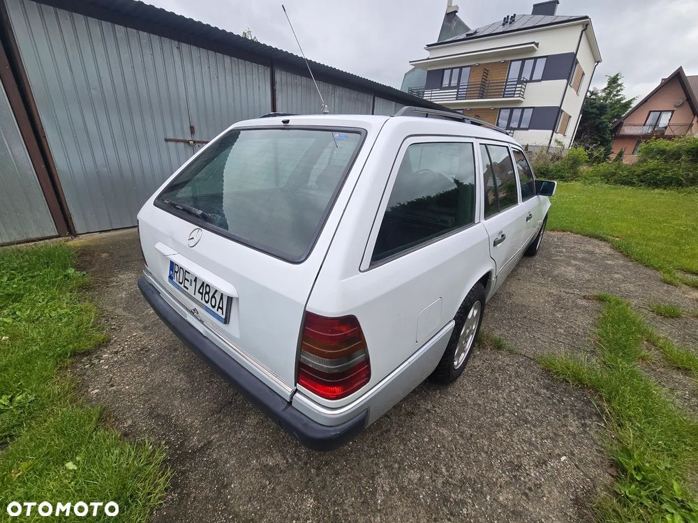Mercedes-Benz W124 (1984-1993) - 3