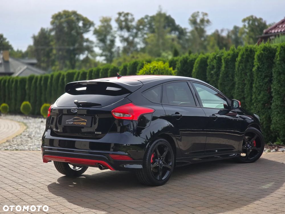 Ford Focus 1.5 EcoBoost STart-Stopp-System ST-LINE - 3