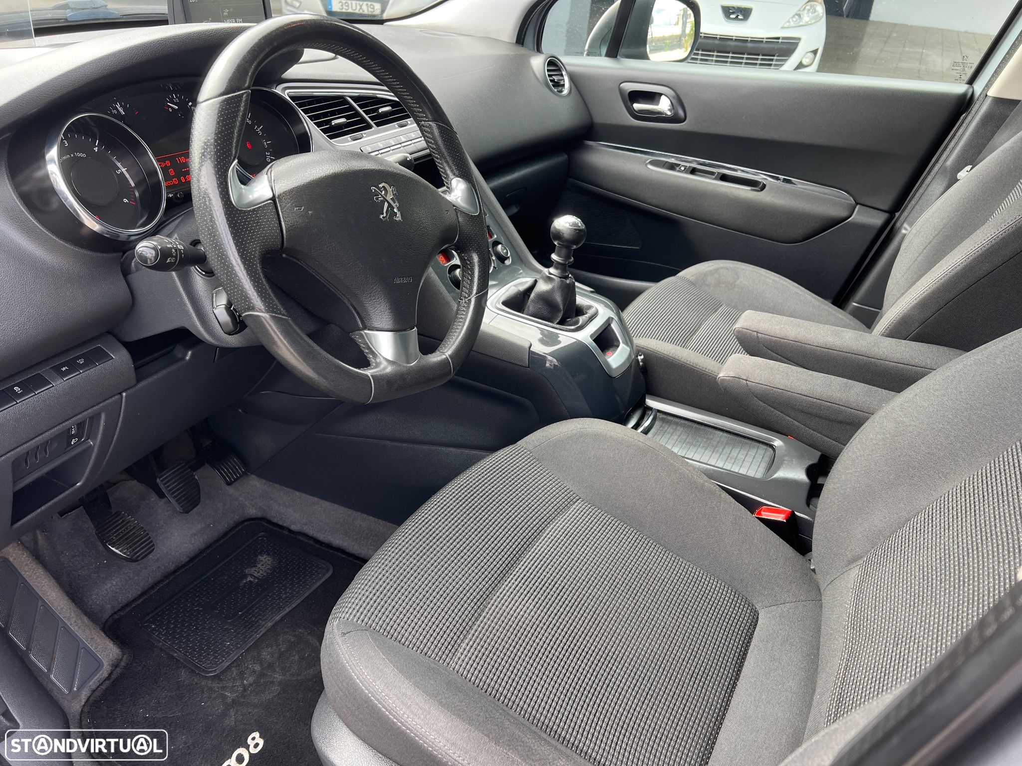 Peugeot 5008 1.6 BlueHDi Allure - 22